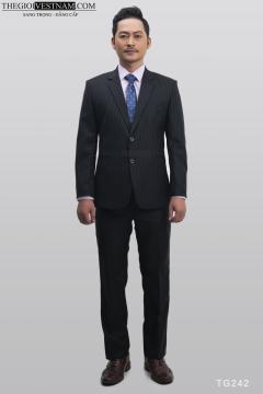 Bộ Suit Đen Sọc Vàng Classic Fit TGS242